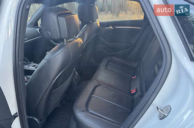 Седан Audi A3 2015 в 