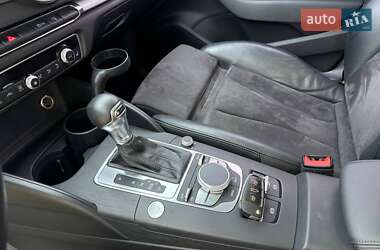 Хэтчбек Audi A3 2014 в 