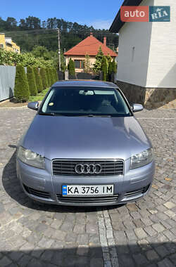 Хэтчбек Audi A3 2004 в Мукачево