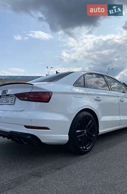 Седан Audi A3 2019 в 
