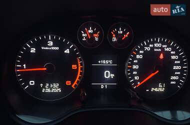Хэтчбек Audi A3 2010 в 