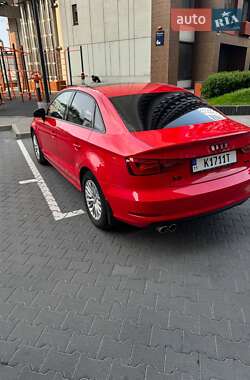Седан Audi A3 2016 в 