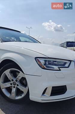 Седан Audi A3 2017 в 