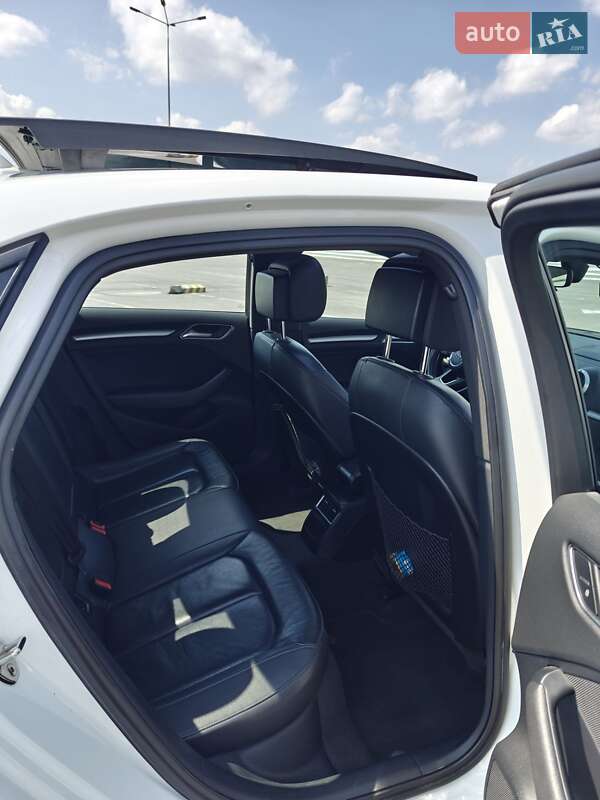 Седан Audi A3 2017 в Львове