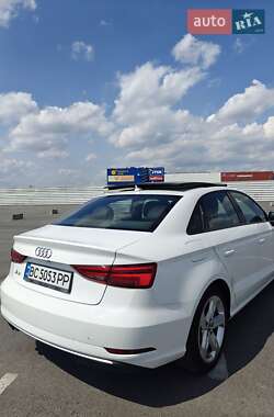 Седан Audi A3 2017 в 