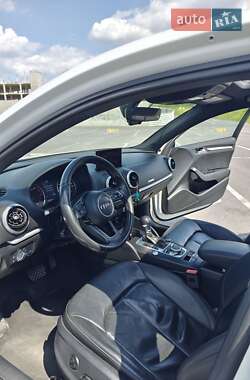 Седан Audi A3 2017 в 