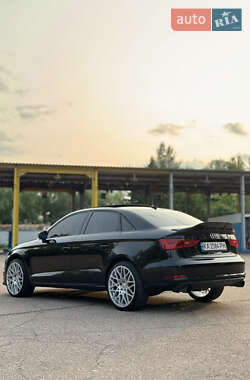 Седан Audi A3 2016 в 