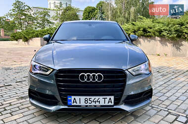 Седан Audi A3 2015 в 