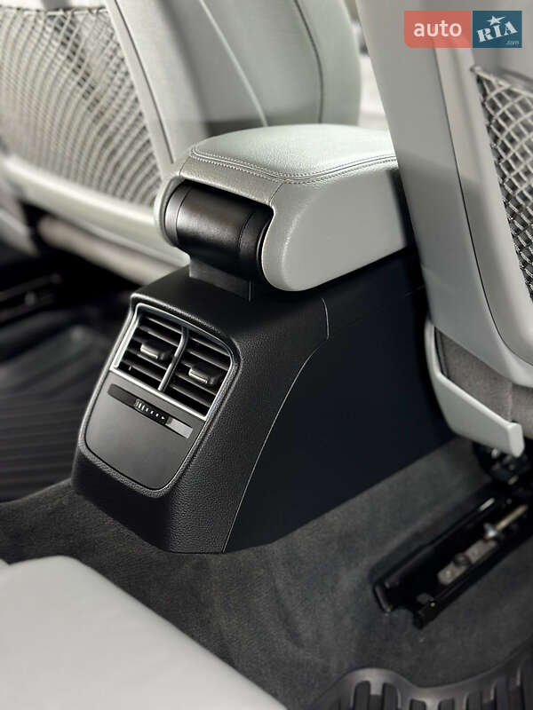 Хэтчбек Audi A3 2017 в Львове