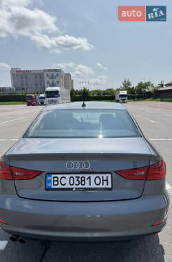 Седан Audi A3 2015 в 