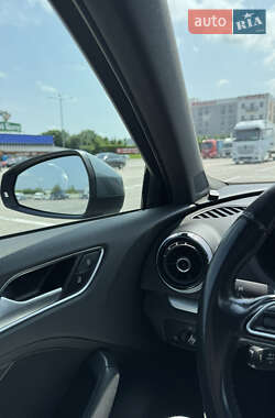 Седан Audi A3 2015 в 