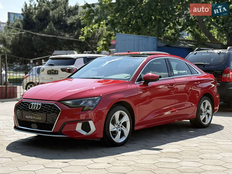 Седан Audi A3 2022 в Одессе