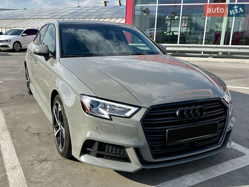 Седан Audi A3 2020 в Киеве
