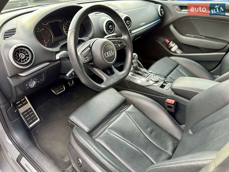 Седан Audi A3 2020 в Киеве