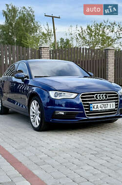 Седан Audi A3 2014 в 