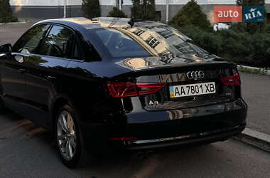 Седан Audi A3 2015 в 