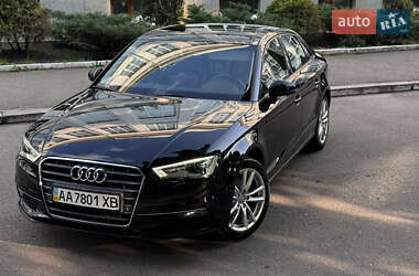 Седан Audi A3 2015 в 