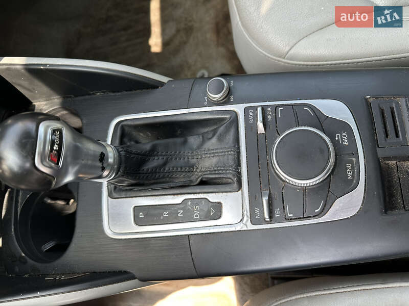 Седан Audi A3 2015 в Стрию