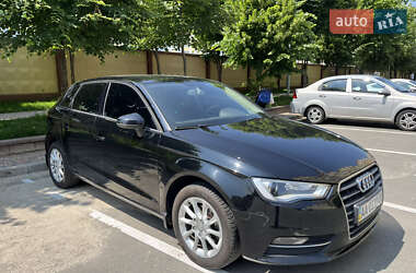 Хэтчбек Audi A3 2014 в Киеве