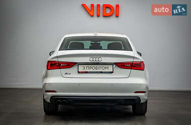 Седан Audi A3 2015 в 