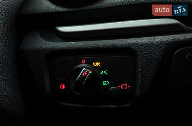 Седан Audi A3 2015 в 