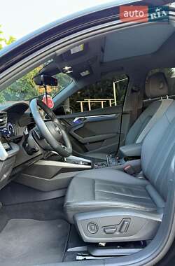 Седан Audi A3 2023 в 
