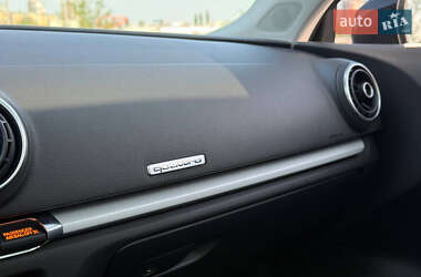Седан Audi A3 2014 в 