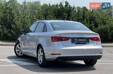 Седан Audi A3 2016 в 