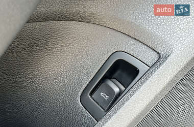 Седан Audi A3 2016 в 
