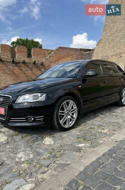 Хэтчбек Audi A3 2009 в 