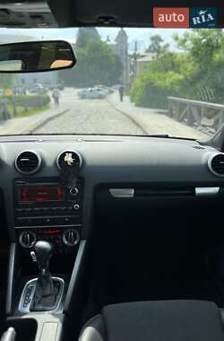 Хэтчбек Audi A3 2009 в 