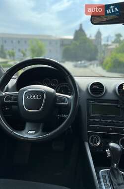 Хэтчбек Audi A3 2009 в 