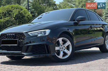 Седан Audi A3 2017 в 