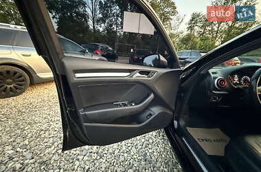 Седан Audi A3 2016 в 