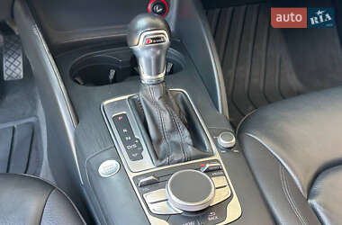 Седан Audi A3 2015 в 