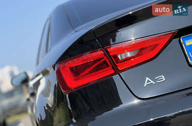 Седан Audi A3 2015 в 