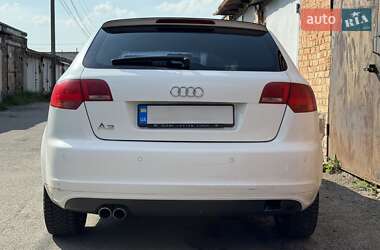 Хэтчбек Audi A3 2007 в 