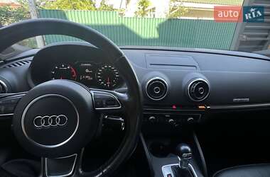 Седан Audi A3 2015 в 
