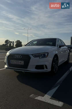 Седан Audi A3 2018 в 