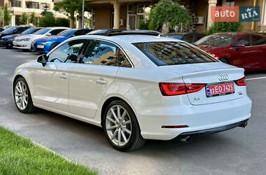 Седан Audi A3 2015 в 