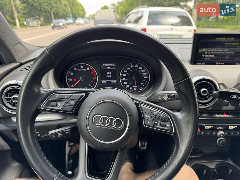 Седан Audi A3 2017 в Житомире