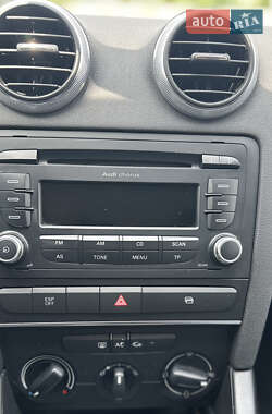 Хетчбек Audi A3 2009 в 