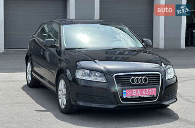 Хетчбек Audi A3 2009 в 