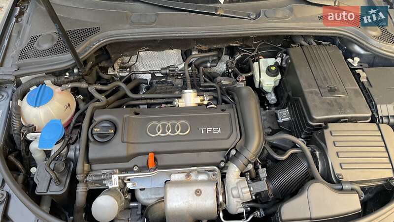 Хэтчбек Audi A3 2011 в Александрие