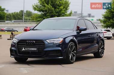 Седан Audi A3 2017 в 