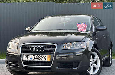 Хэтчбек Audi A3 2007 в 