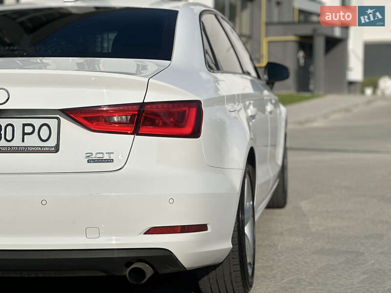 Седан Audi A3 2015 в Яворові