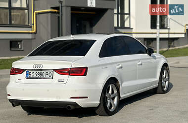 Седан Audi A3 2015 в Яворові