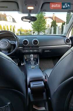 Седан Audi A3 2015 в 