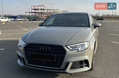 Седан Audi A3 2020 в 